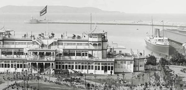 Dun Laoghaire 1903 – Vintage Irish Seaside Pier and Harbour, Dublin, Ireland